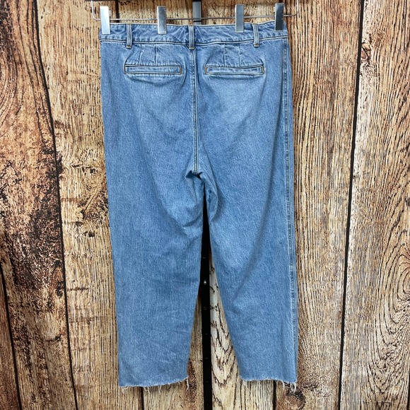 Talbots Easy Straight Ankle Blue Jeans Pearl Wash Distressed Hem Womens Size 12 - Picture 2 of 12